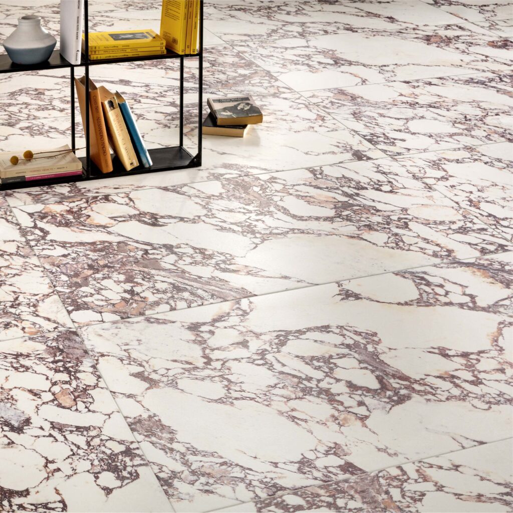 Lush 3D - Lifestyle 2